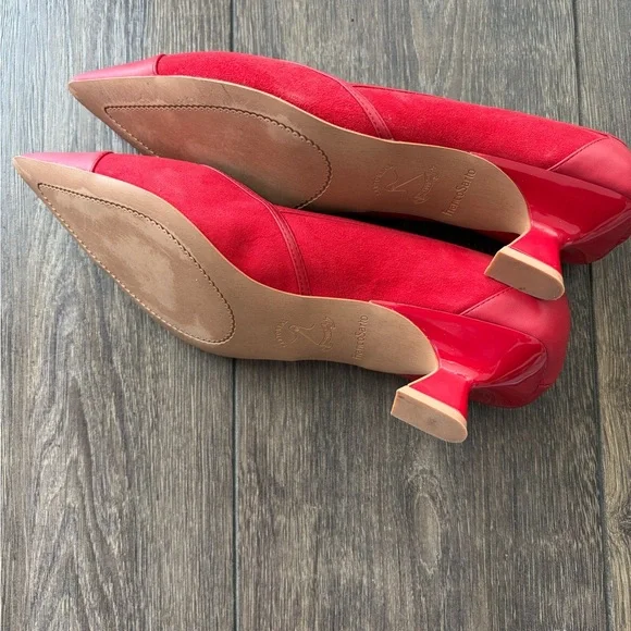 Franco Sarto Red Pointed-Toe Mixed-Material Flats - Picture 3 of 3